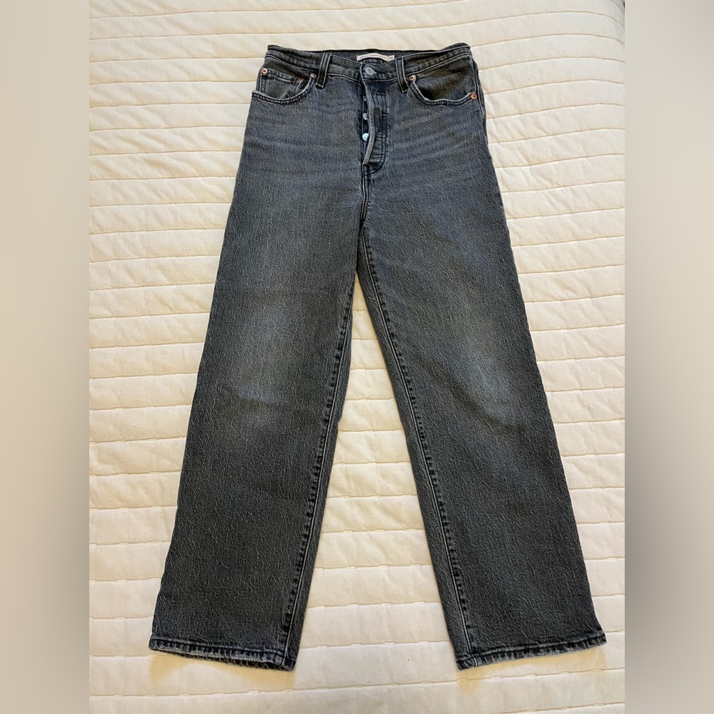 Levi's Women's Straight Leg Jeans - Dark Gray